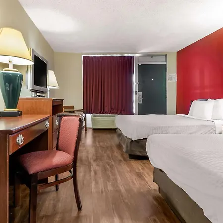 Econo Lodge Cortland Downtown-3